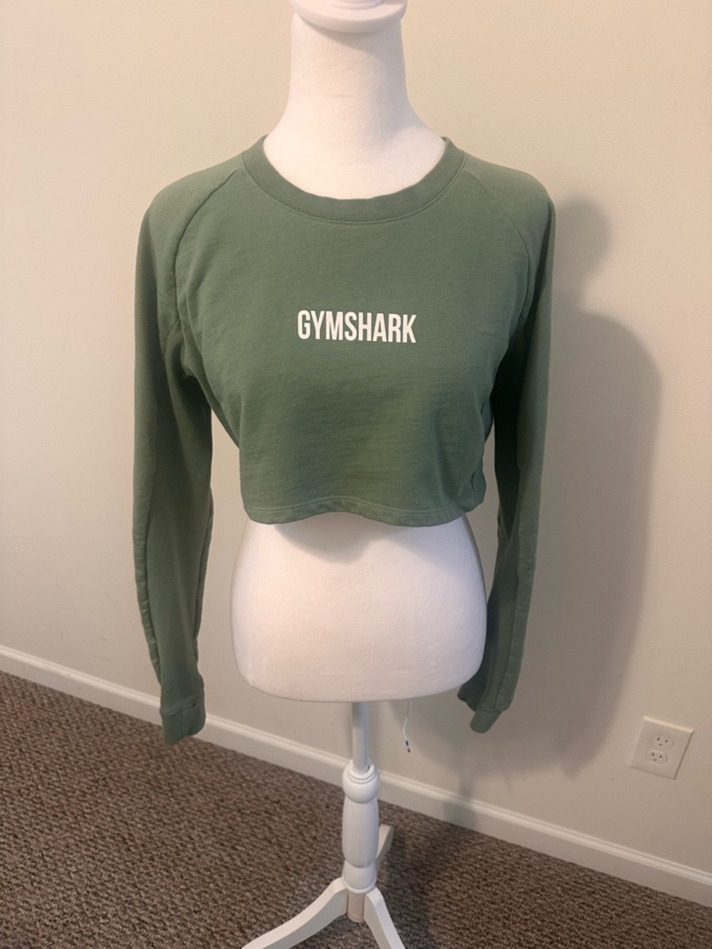 Gymshark Training Cropped  Long-Sleeve Green Logo Sweatshirt Size Small